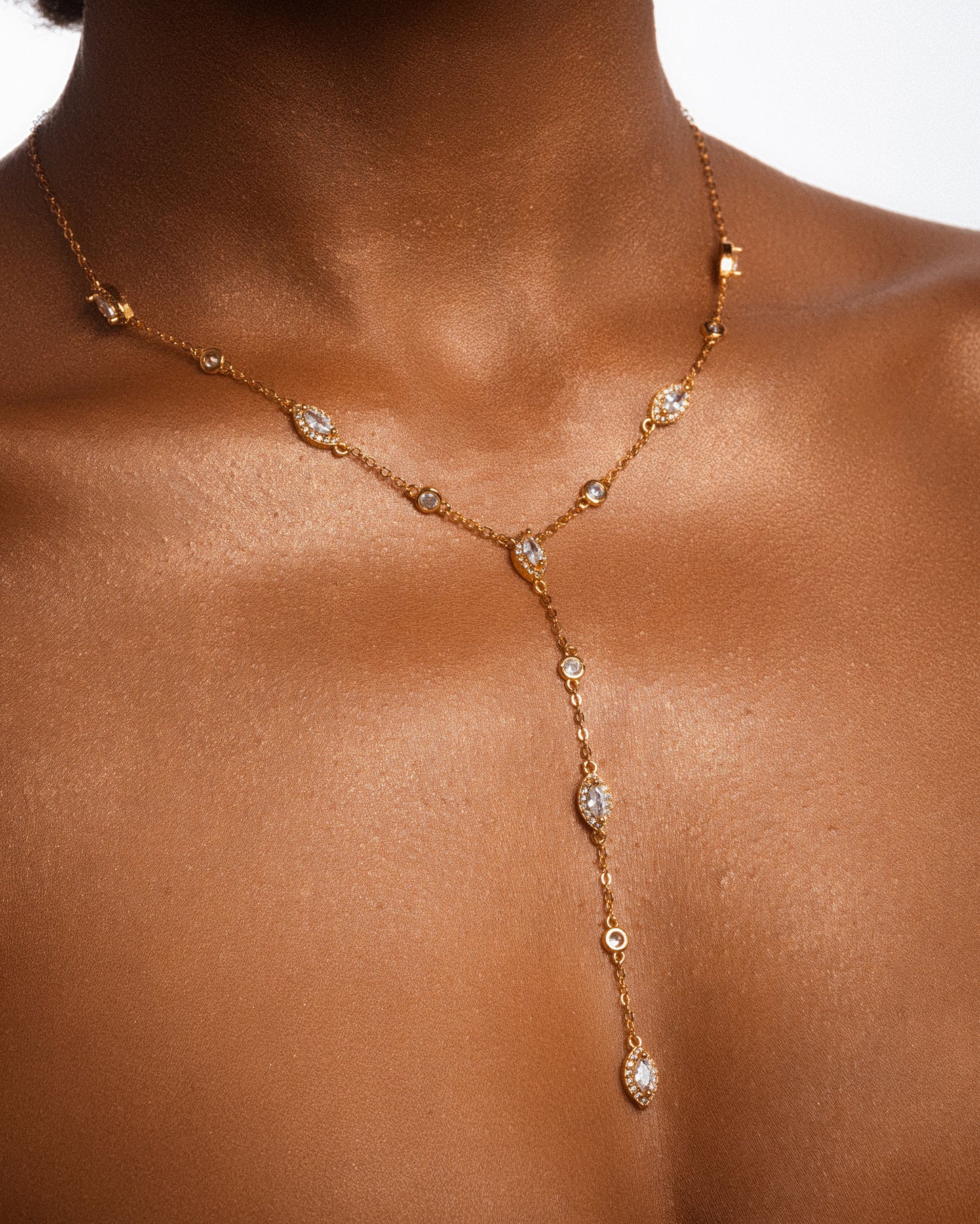 Elli Long Chain Necklace
