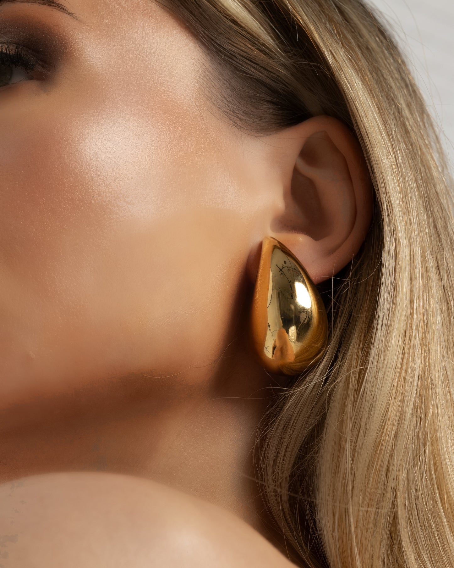 Ama Chunky TearDrop Earrings