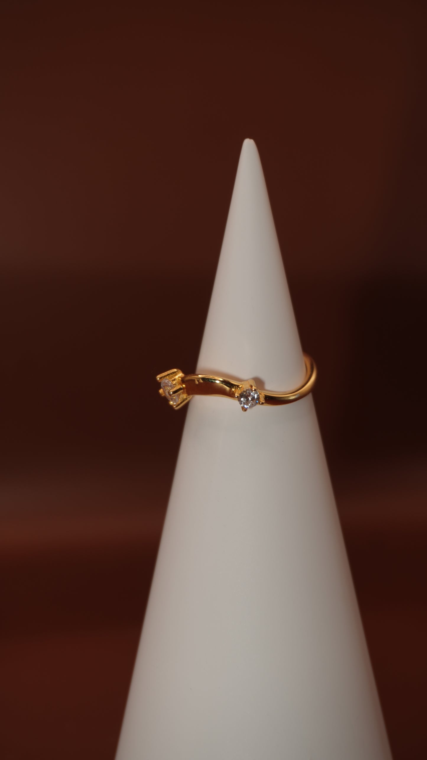 Elia Ring