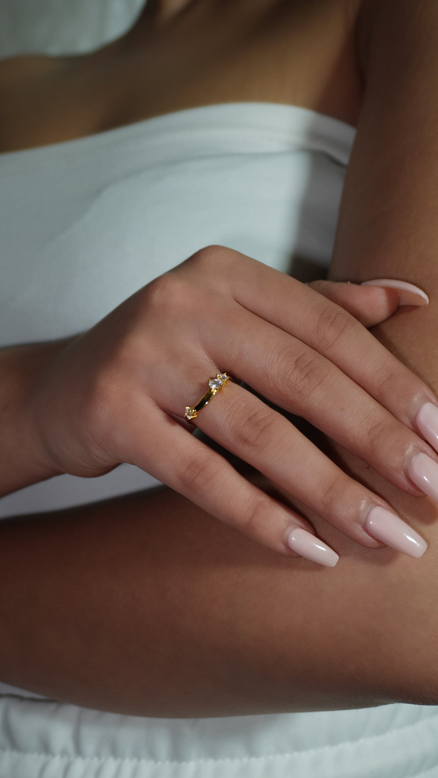 Elia Ring